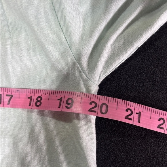 Salt Life Claws Catch logo back Chasing Tail,Logo sleeve, pre-shrunk cotton T - Picture 5 of 6